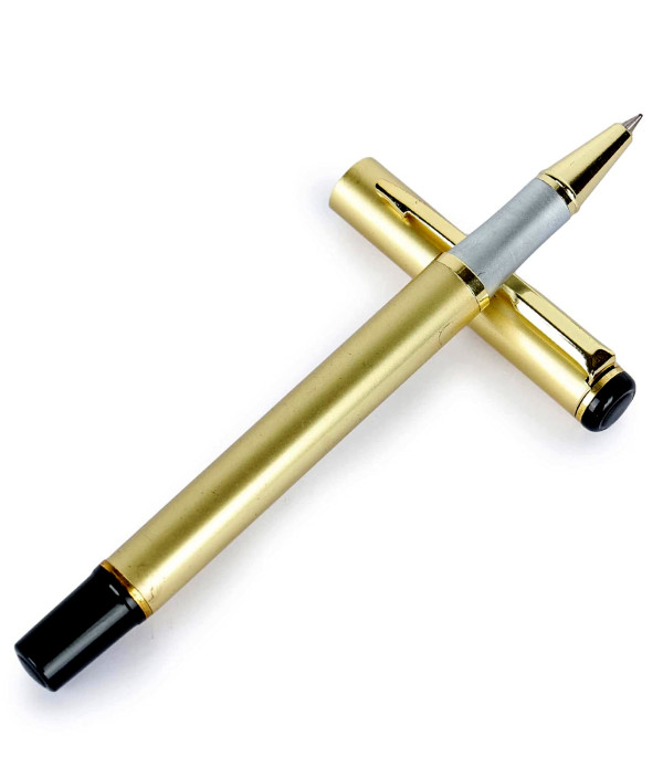A Personalised Metal Ball Pen with Custom Name/Logo Engraving, Gold  Customized For Men And Women | Doctor Birthday| Weddings | Corporate gift| Employee Gifting